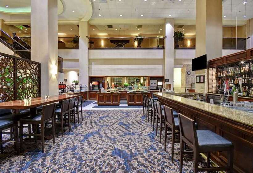 هتل Embassy Suites By Hilton Santa Clara Silicon Valley