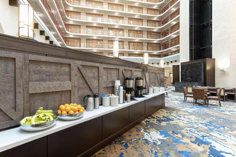 فندق Embassy Suites By Hilton Tulsa I44