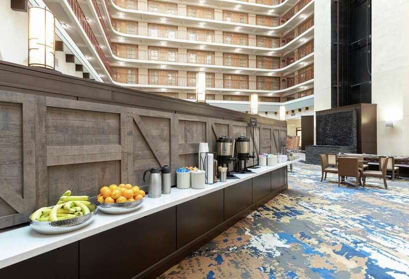 فندق Embassy Suites By Hilton Tulsa I44