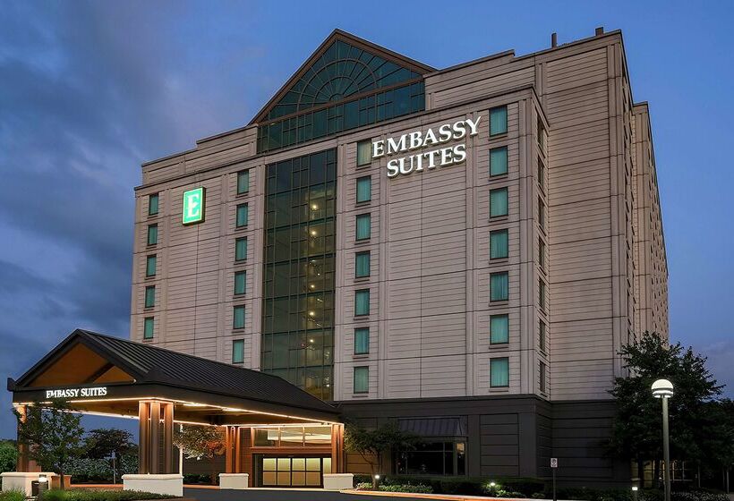 فندق Embassy Suites By Hilton Chicago Lombard Oak Brook