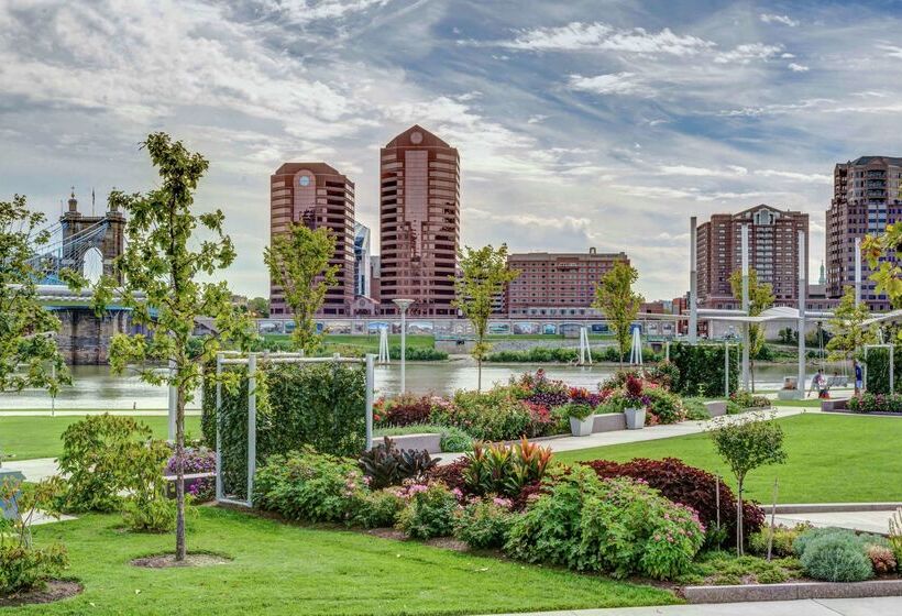 酒店 Embassy Suites By Hilton Cincinnati Rivercenter