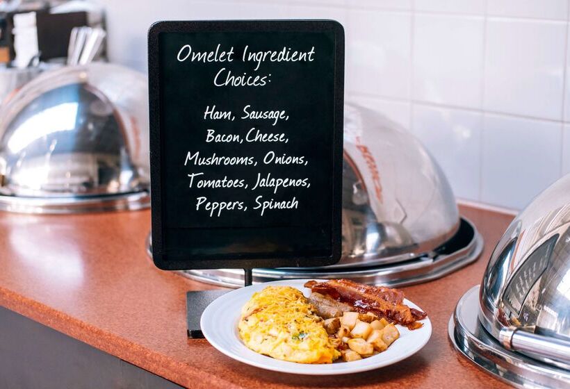 فندق Embassy Suites Corpus Christi