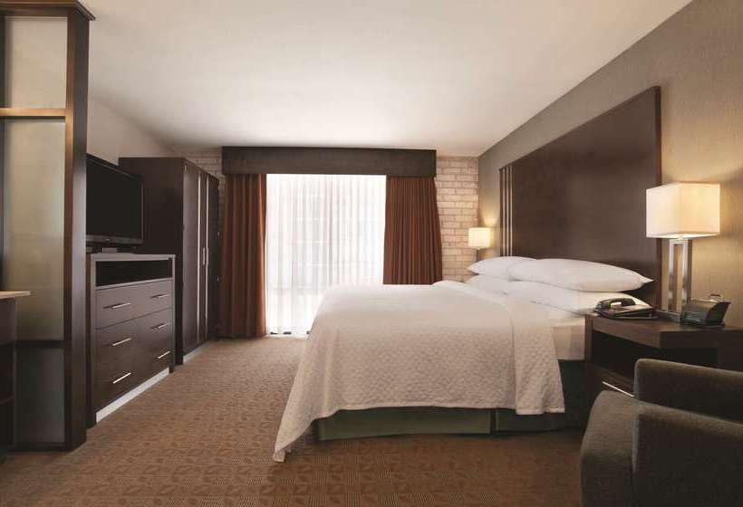 فندق Embassy Suites Corpus Christi
