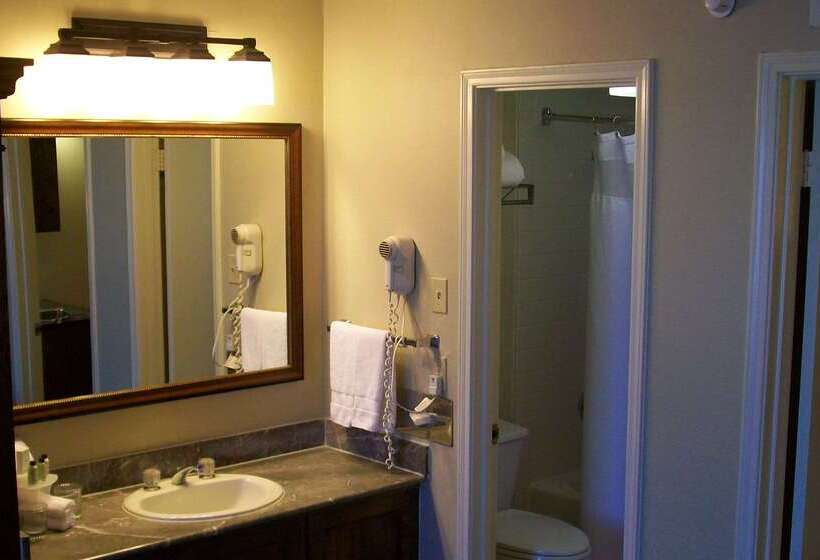 هتل Embassy Suites Corpus Christi