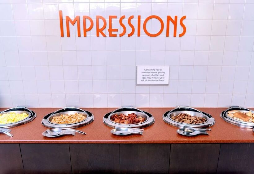 فندق Embassy Suites Corpus Christi