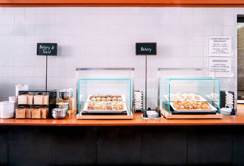 فندق Embassy Suites Corpus Christi