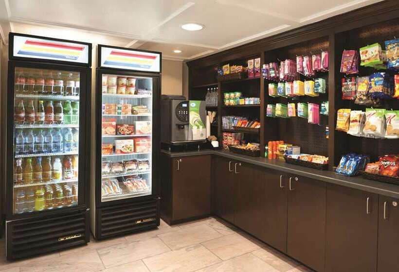 فندق Embassy Suites Corpus Christi