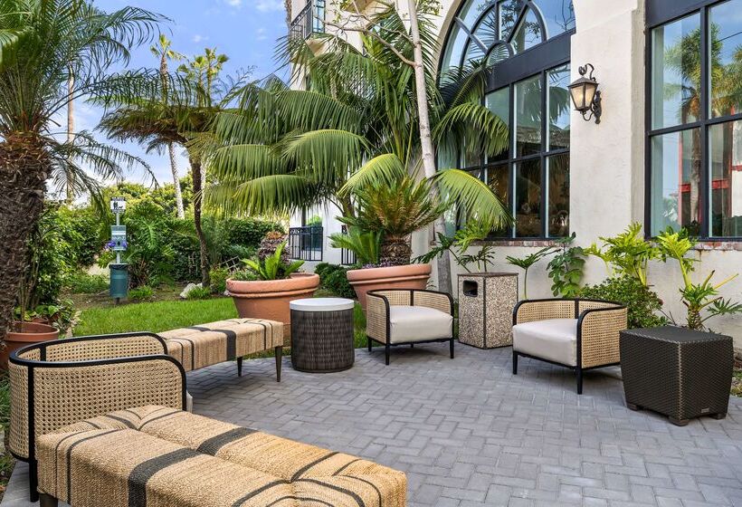 ホテル Embassy Suites By Hilton Los Angeles Lax South/el Segundo