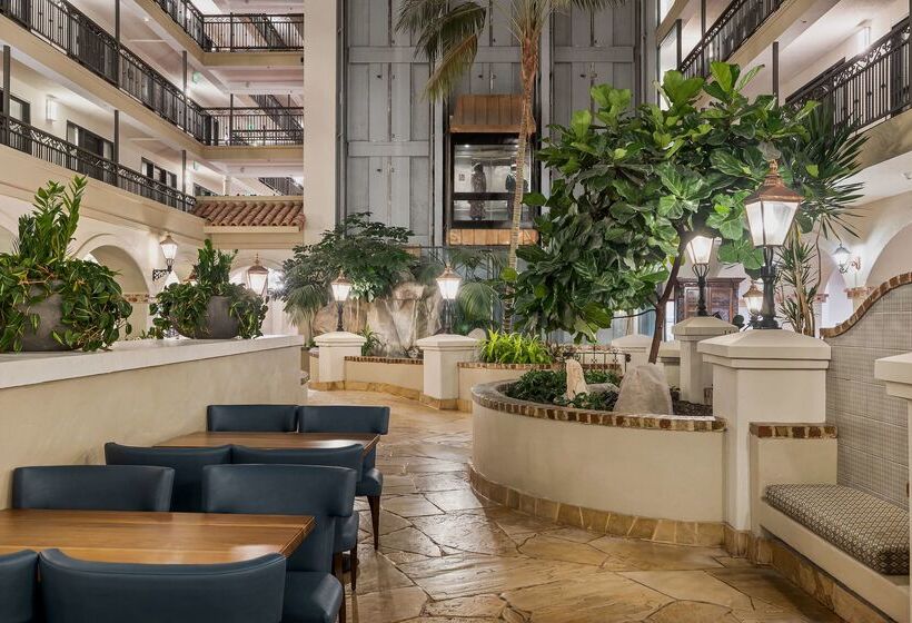 ホテル Embassy Suites By Hilton Los Angeles Lax South/el Segundo