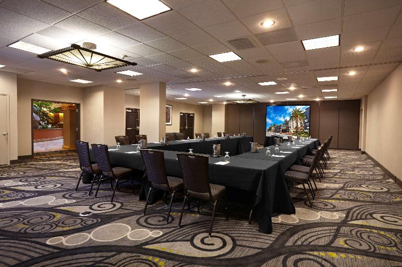 ホテル Embassy Suites By Hilton Los Angeles Lax South/el Segundo