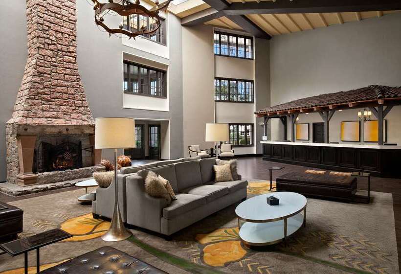 Отель Embassy Suites By Hilton Napa Valley