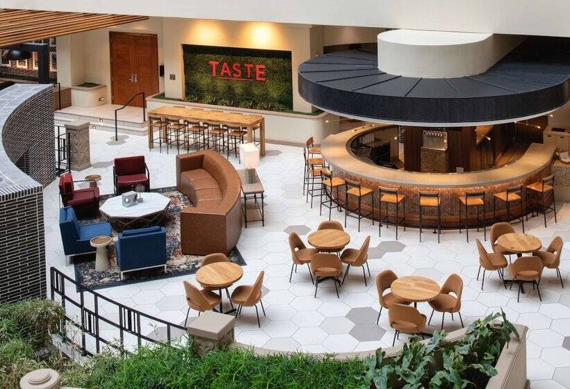 ホテル Embassy Suites San Francisco Airport South San Francisco