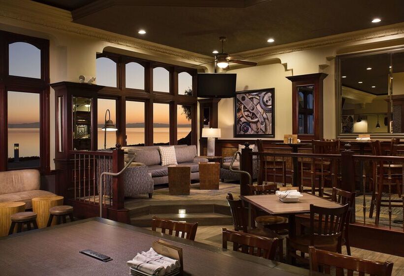 Отель Embassy Suites By Hilton San Francisco Airport Waterfront