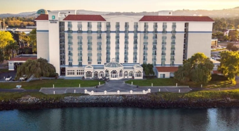 Отель Embassy Suites By Hilton San Francisco Airport Waterfront
