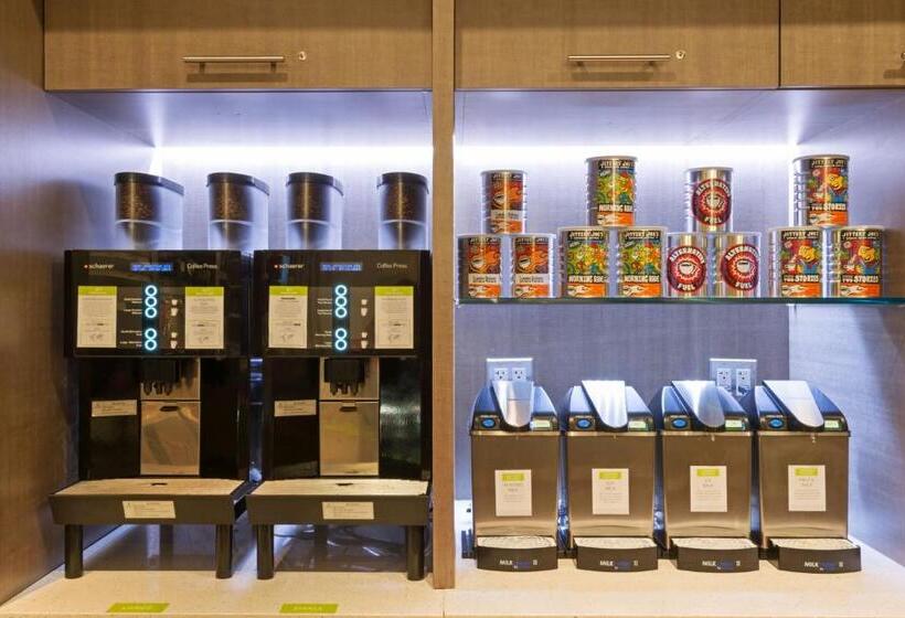 Even Hotel Norwalk, An Ihg