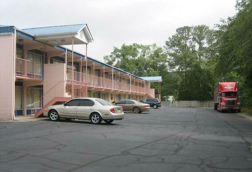 فندق Executive Inn Marianna