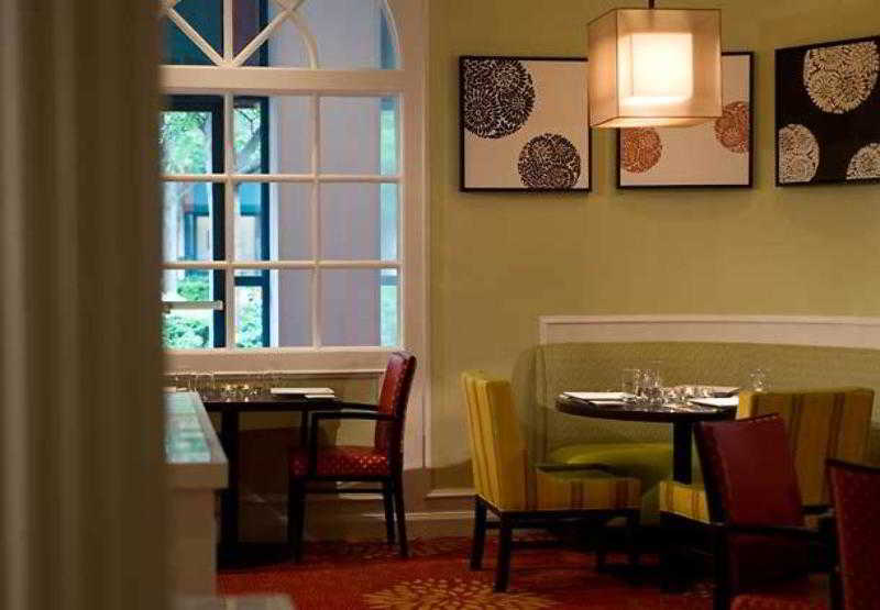 فندق Falls Church Marriott Fairview Park