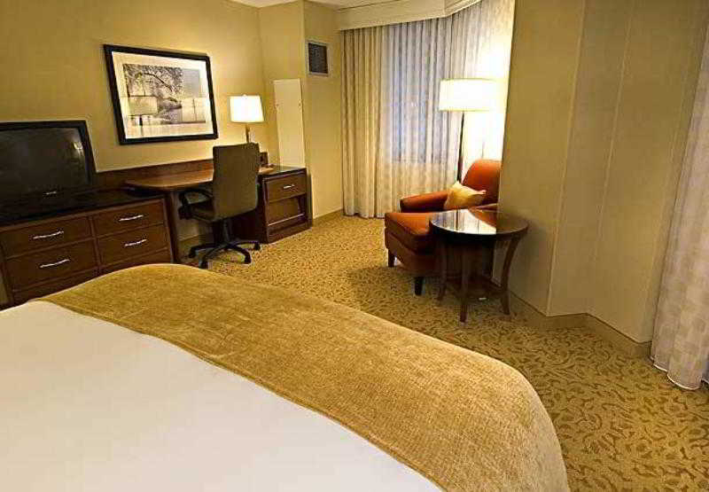 فندق Falls Church Marriott Fairview Park