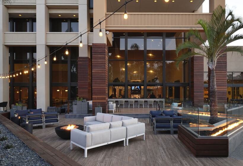 فندق Fera Anaheim, A Doubletree By Hilton