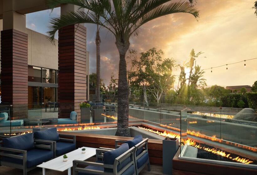فندق Fera Anaheim, A Doubletree By Hilton