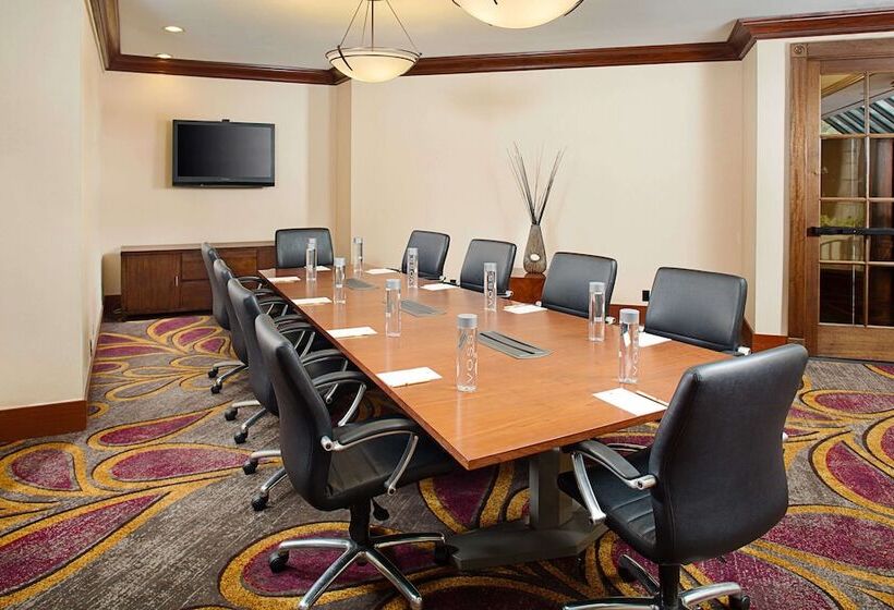 فندق Fera Anaheim, A Doubletree By Hilton