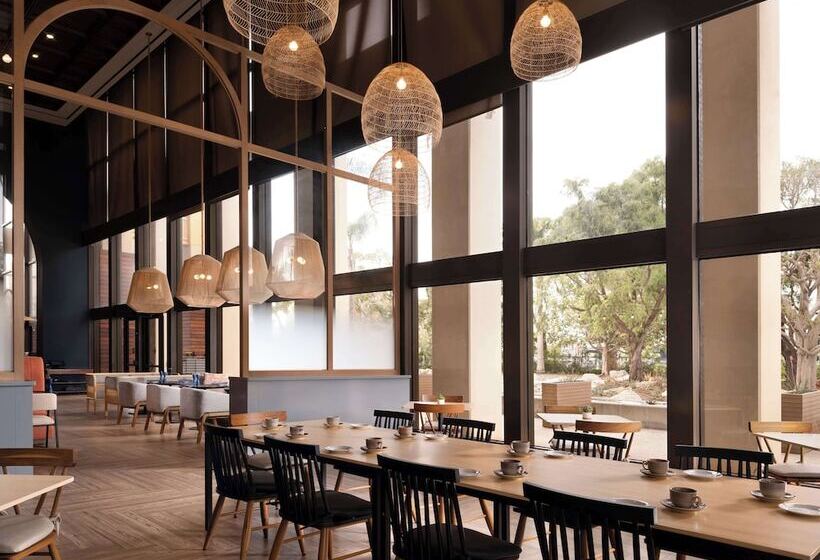 فندق Fera Anaheim, A Doubletree By Hilton