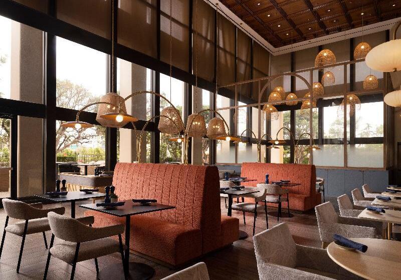 فندق Fera Anaheim, A Doubletree By Hilton