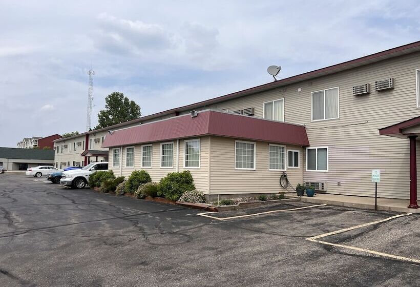 בית מלון כפרי Fergus Inn