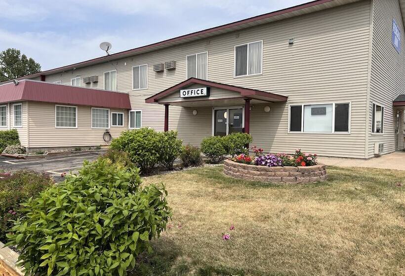 فندق Fergus Inn