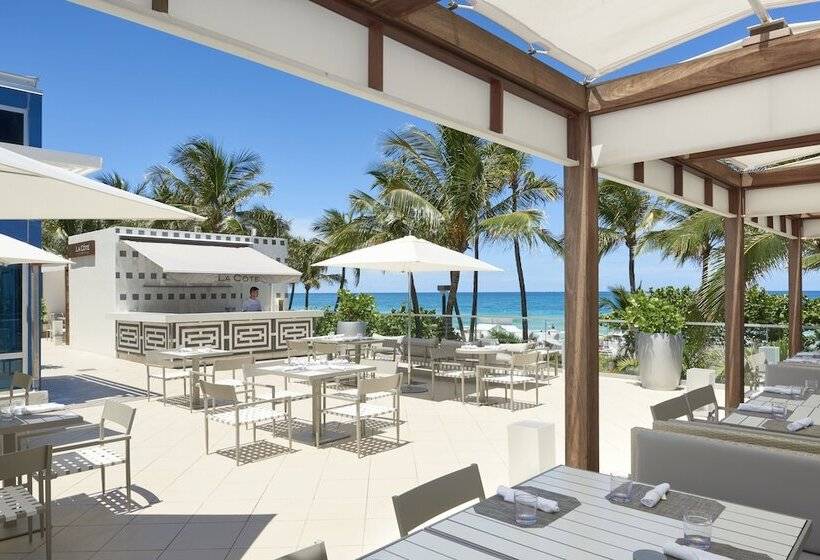 فندق Fontainebleau Miami Beach