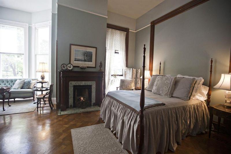 Отель Forsyth Park Inn