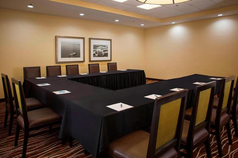 בית מלון כפרי Four Points By Sheraton Suites Tampa Airport Westshore