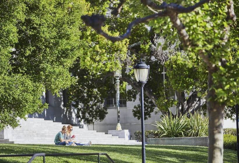 فندق Graduate By Hilton Berkeley