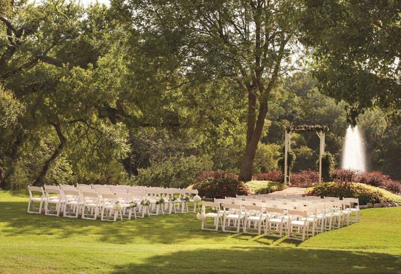 Отель Hilton Dfw Lakes Executive Conference Center