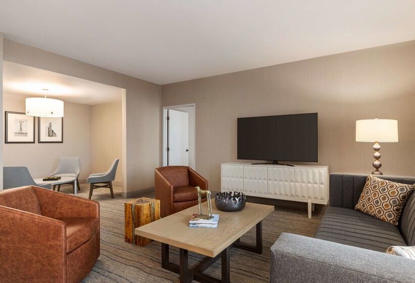 Отель Hilton Dfw Lakes Executive Conference Center