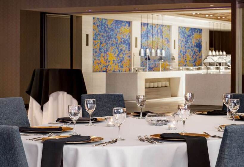 Отель Hilton Dfw Lakes Executive Conference Center