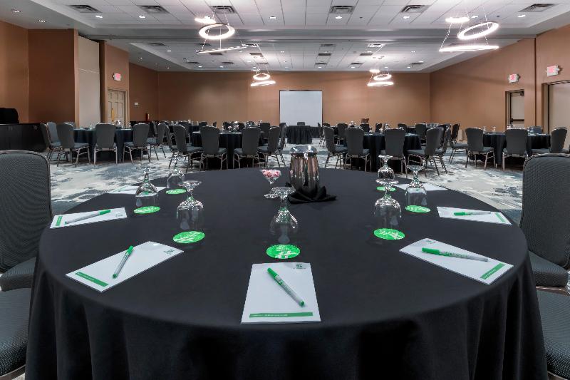 هتل Holiday Inn And Suites Phoenix Airport North, An Ihg