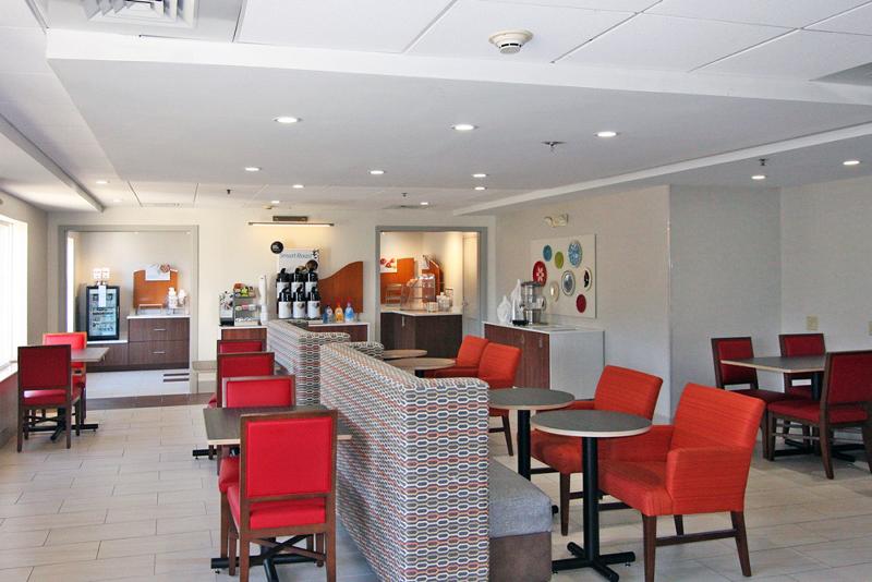 هتل Holiday Inn Express Branford New Haven, An Ihg