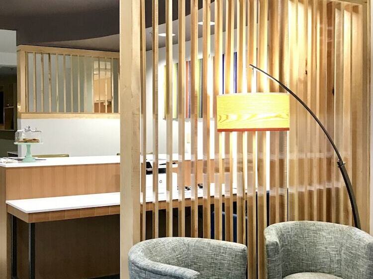 Holiday Inn Express Hotel Winona North, An Ihg