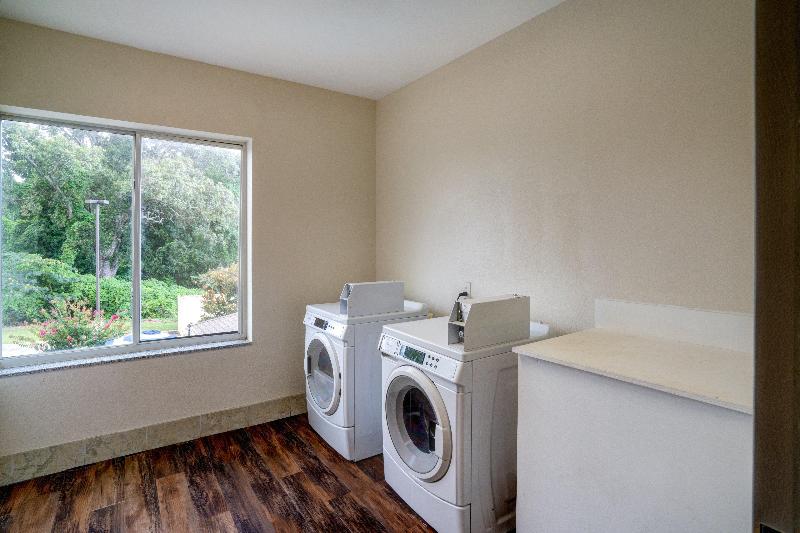 Holiday Inn Express Hotel Winona North, An Ihg