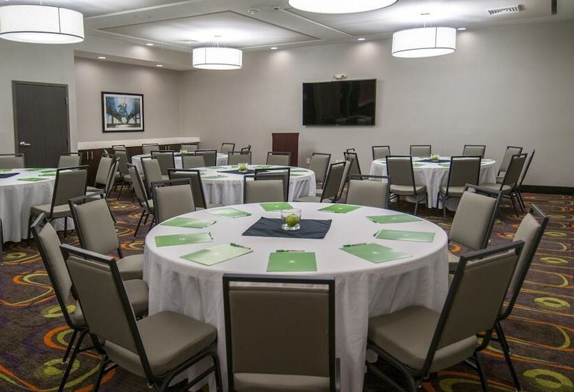 فندق Holiday Inn   New Orleans Airport North, An Ihg
