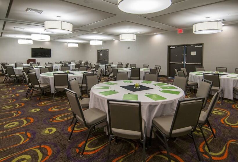 فندق Holiday Inn   New Orleans Airport North, An Ihg