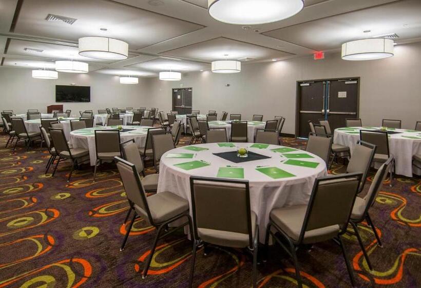 فندق Holiday Inn   New Orleans Airport North, An Ihg