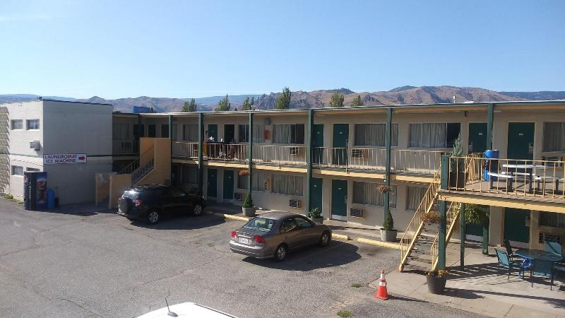 ホテル Holiday Lodge