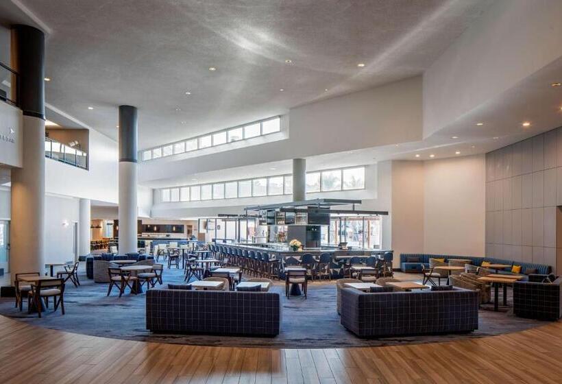 Отель Hyatt Regency Santa Clara