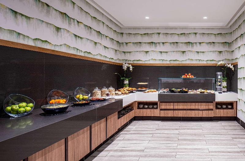 هتل Hyatt Regency Santa Clara