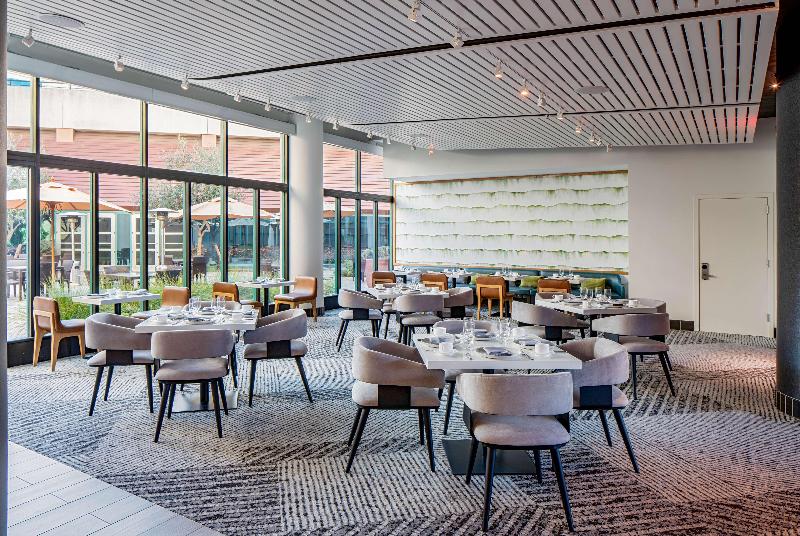 Отель Hyatt Regency Santa Clara