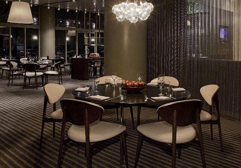 Отель Hyatt Regency Santa Clara