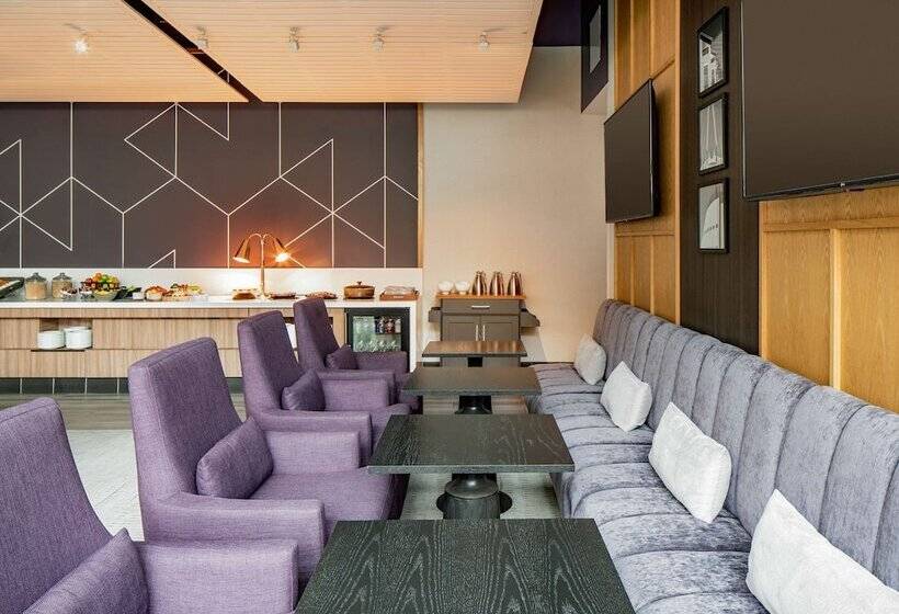 Отель Hyatt Regency Santa Clara