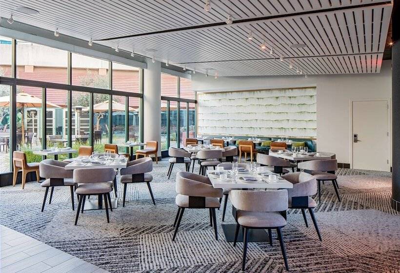 Отель Hyatt Regency Santa Clara